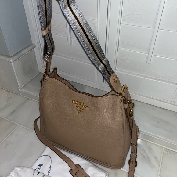 Prada Daino, large - Picture 7 of 8